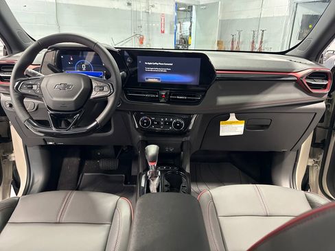 New 2026 Chevrolet TrailBlazer RS w/ Convenience Package AWD/4WD image 39
