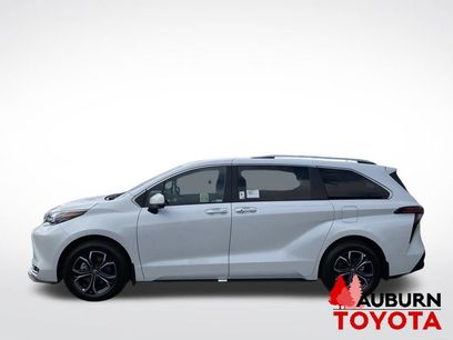 New 2026 Toyota Sienna Platinum
