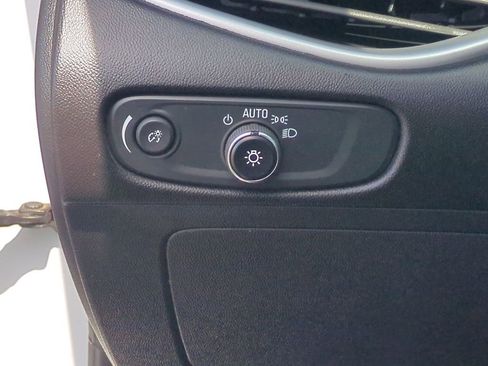 Used 2024 Chevrolet Malibu LT FWD image 23