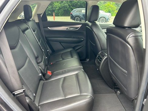 Used 2018 Cadillac XT5 Luxury w/ Driver Awareness Package AWD/4WD image 20