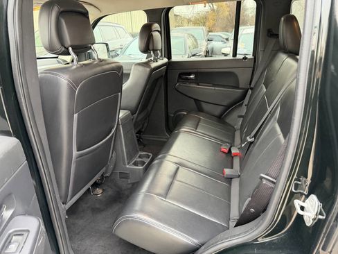 Used 2012 Jeep Liberty Sport image 20