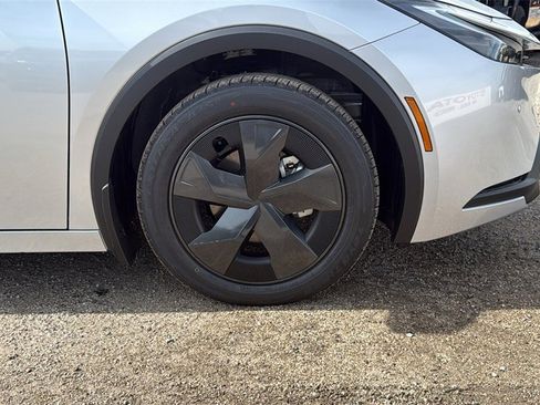 New 2026 Toyota Prius LE image 24