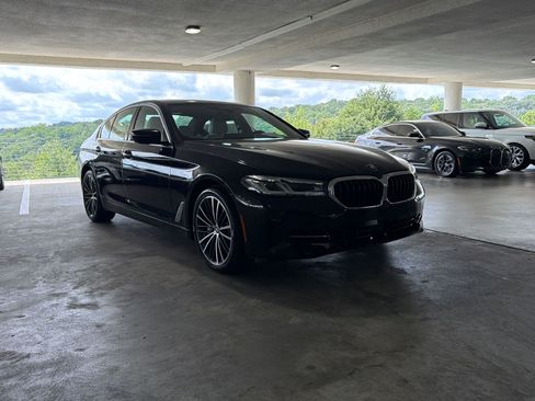 Used 2023 BMW 540i w/ Executive Package RWD image 5