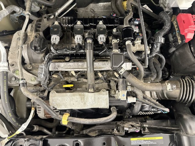 Used 2020 Nissan Versa SV FWD image 40