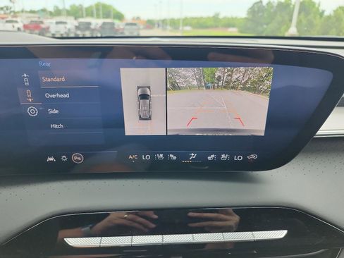 New 2026 Buick Enclave Avenir w/ Super Cruise Package AWD/4WD image 15
