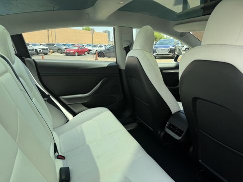 Used 2023 Tesla Model 3 Standard Range RWD image 40