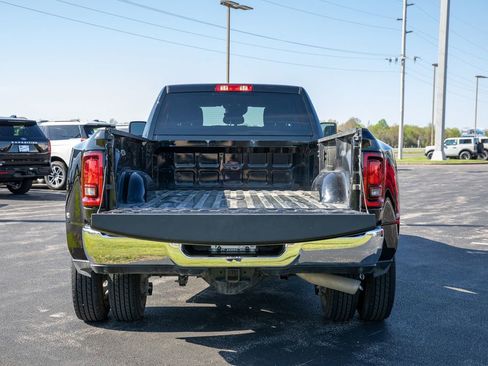 Used 2025 RAM 3500 Big Horn AWD/4WD image 10