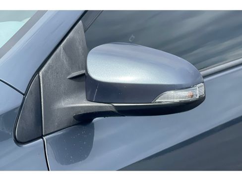 Used 2019 Toyota Corolla SE w/ Carpet Mat Package (TMS) FWD image 13