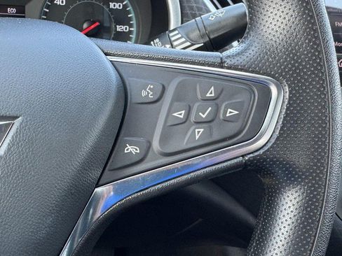 Used 2024 Chevrolet Malibu LT FWD image 17