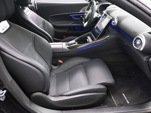 Used 2025 Mercedes-Benz AMG GT 63 image 13