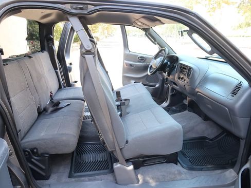 Used 2003 Ford F150 XL RWD image 24