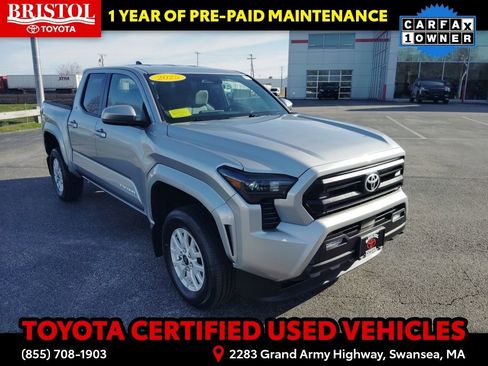 Certified 2025 Toyota Tacoma SR5 image 1
