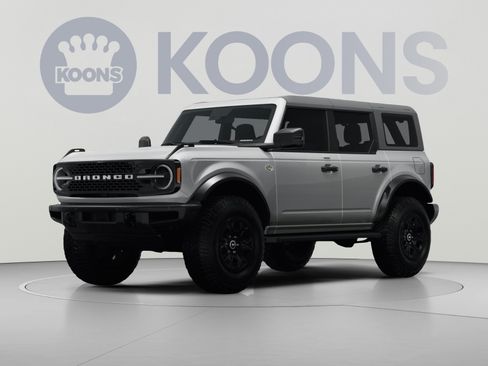 Used 2024 Ford Bronco Wildtrak AWD/4WD image 1