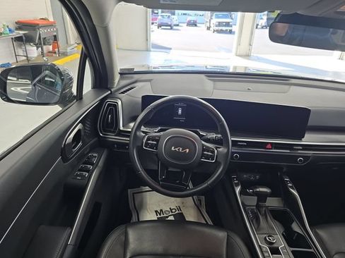 Certified 2024 Kia Sorento S AWD/4WD image 12