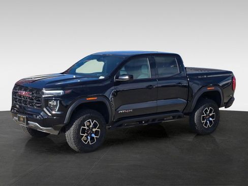 Used 2023 GMC Canyon AT4X image 8