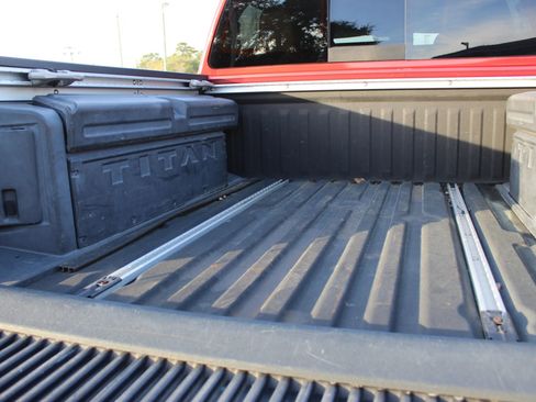 Used 2018 Nissan Titan Platinum Reserve w/ Platinum Utility Package image 25