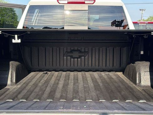 Certified 2025 Chevrolet Silverado 1500 LT Trail Boss w/ Convenience Package II image 10