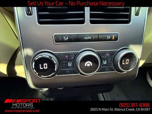 Used 2015 Land Rover Range Rover Sport HSE AWD/4WD image 24