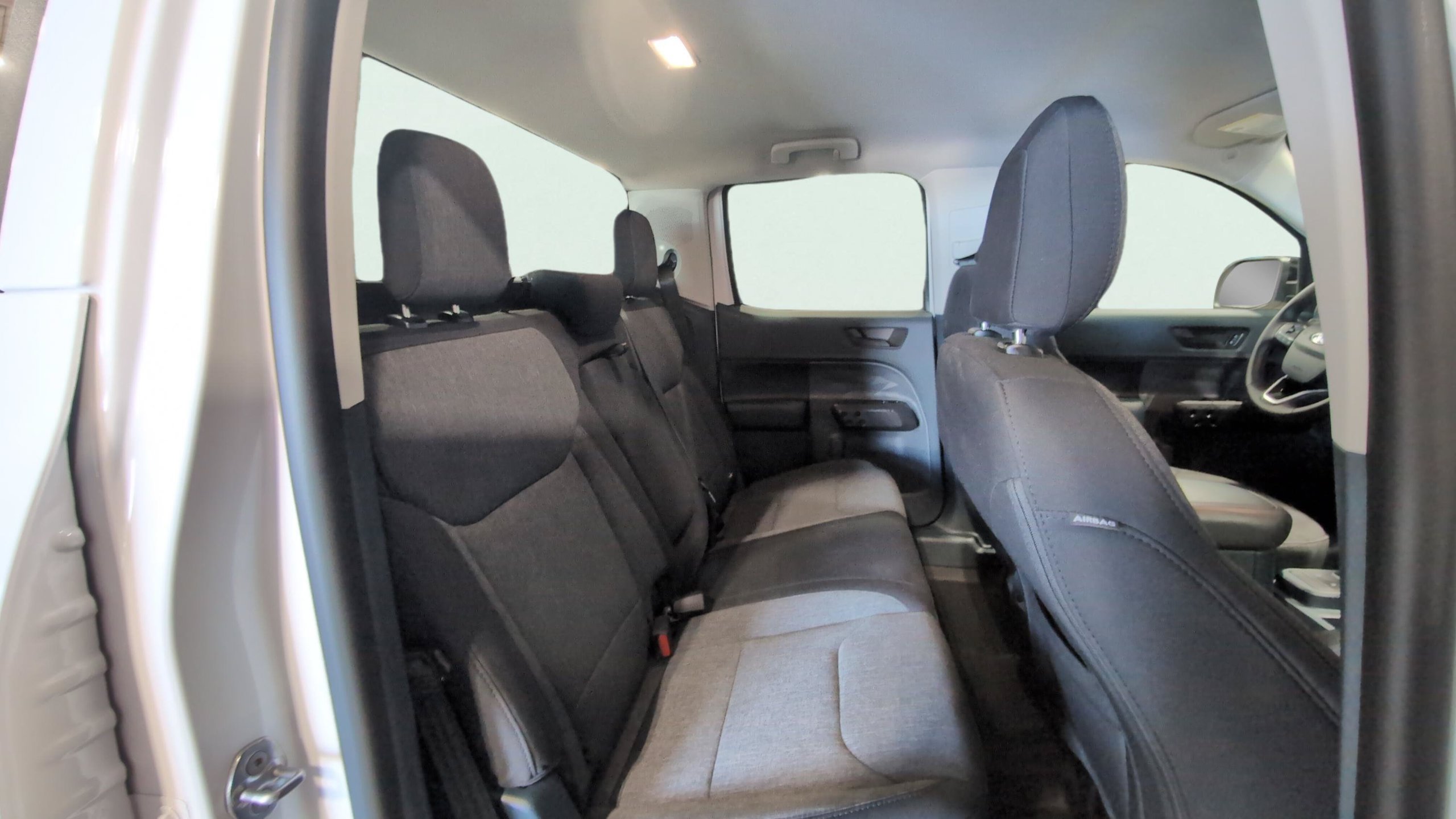 Used 2025 Ford Maverick XLT w/ XLT Luxury Package AWD/4WD image 15