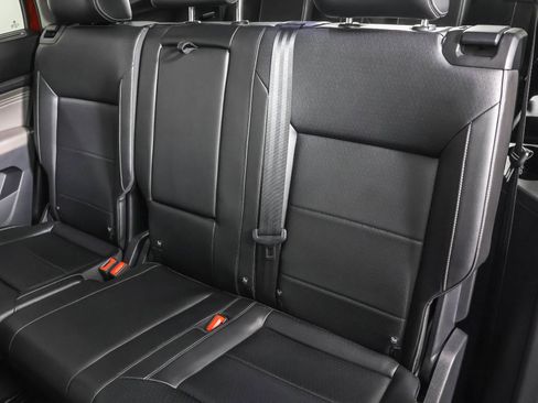 Certified 2022 Volkswagen Atlas SEL image 37