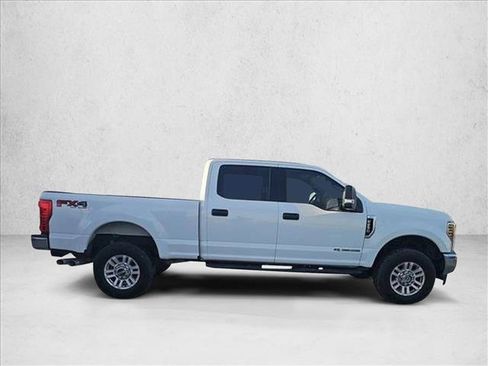 Used 2018 Ford F250 XLT w/ XLT Value Package image 6