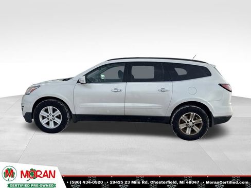 Used 2014 Chevrolet Traverse LT image 2