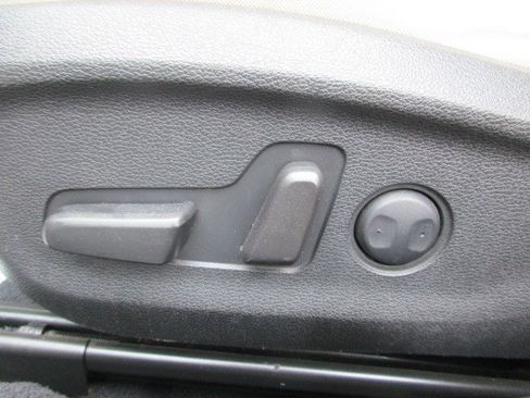 Used 2015 Hyundai Sonata Sport FWD image 17