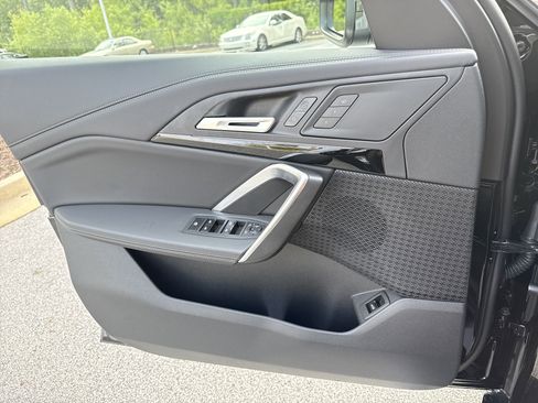 New 2025 BMW X1 xDrive28i w/ Convenience Package image 16