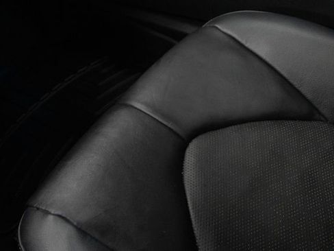 Used 2019 Toyota Camry XSE FWD image 13