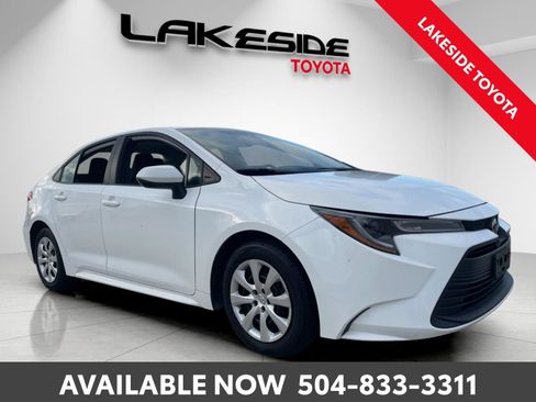 Used 2024 Toyota Corolla LE image 8