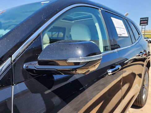 New 2026 Buick Enclave Avenir w/ Super Cruise Package image 12