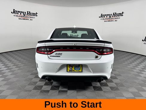 Used 2022 Dodge Charger Scat Pack w/ Dynamics Package image 8