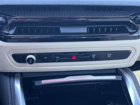 New 2026 BMW 430i Convertible w/ M Sport Package image 6