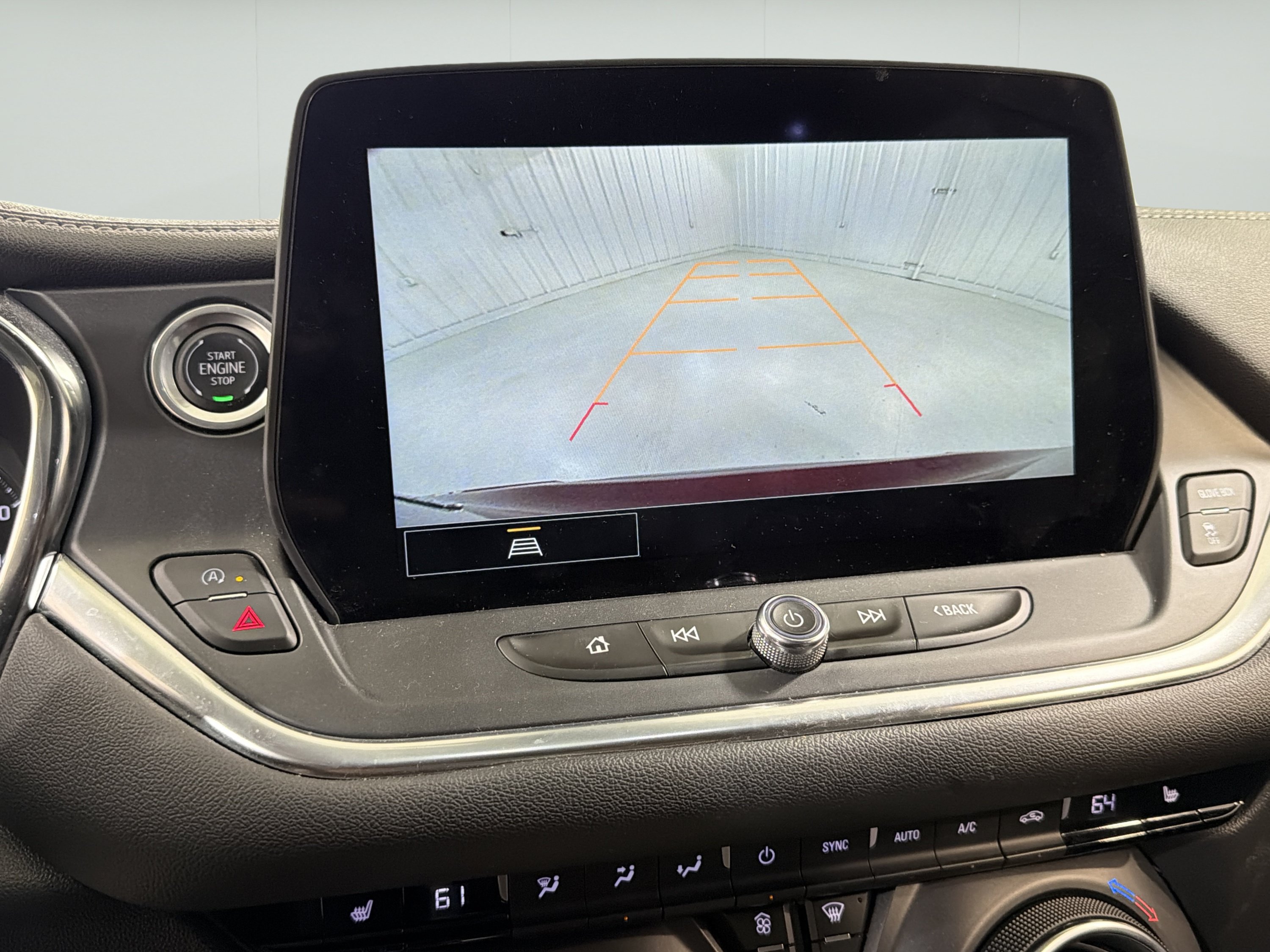 Used 2024 Chevrolet Blazer LT w/ Convenience Package FWD image 18