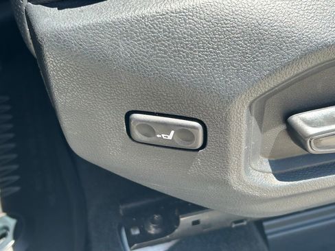 Used 2023 Toyota Sequoia Platinum RWD image 32