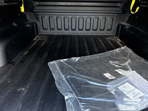 Used 2025 Ford Maverick Tremor AWD/4WD image 11