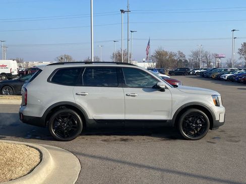 Certified 2024 Kia Telluride EX X-Line image 8