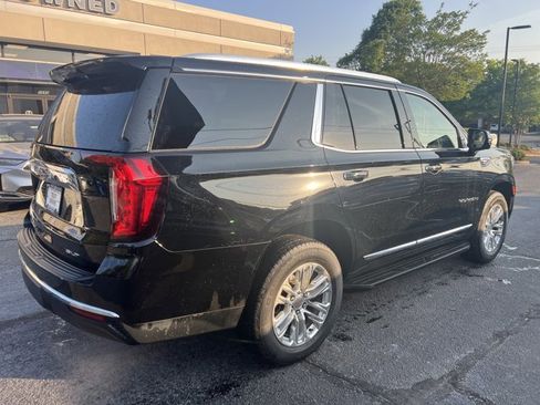 Used 2021 GMC Yukon SLT w/ SLT Luxury Plus Package RWD image 5
