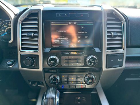 Used 2015 Ford F150 Lariat w/ Equipment Group 502A Luxury AWD/4WD image 20