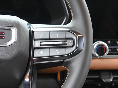 New 2026 GMC Canyon AT4 w/ AT4 Premium Package image 29