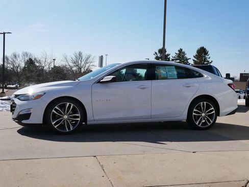 Used 2024 Chevrolet Malibu LT image 4