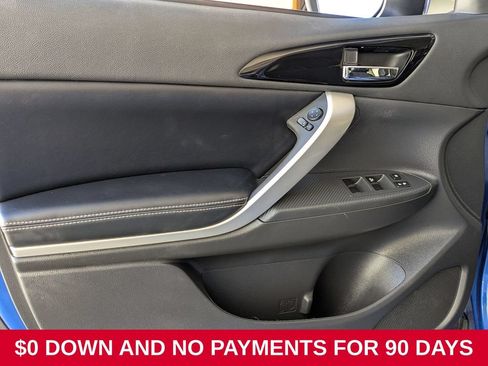 Used 2025 Mitsubishi Eclipse Cross SE AWD/4WD image 11