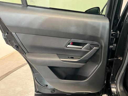 Used 2025 MAZDA CX-50 AWD 2.5 S w/ Premium Package image 19