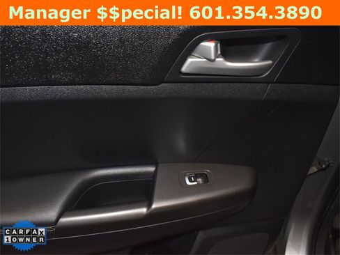 Used 2019 Kia Sportage LX image 14
