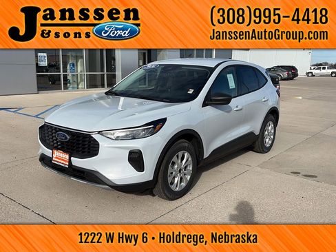 New 2026 Ford Escape Active w/ Cold Weather Package image 2