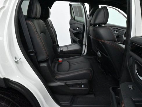Used 2024 Honda Pilot TrailSport image 39