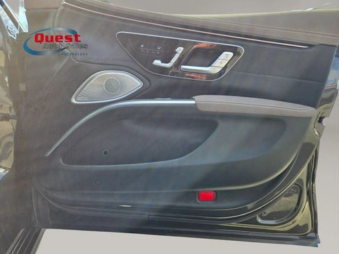 Used 2023 Mercedes-Benz EQS 580 4MATIC Sedan w/ Exclusive Trim Package image 68