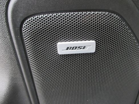 Used 2020 Chevrolet Silverado 2500 LTZ w/ LTZ Premium Package image 15