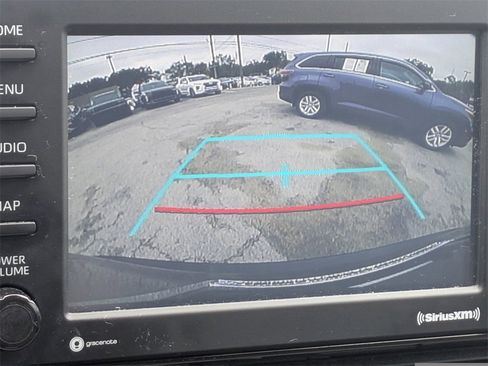 Used 2020 Toyota RAV4 XLE image 21