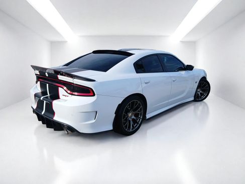 Used 2016 Dodge Charger SRT w/ Harman/Kardon Audio Group RWD image 6